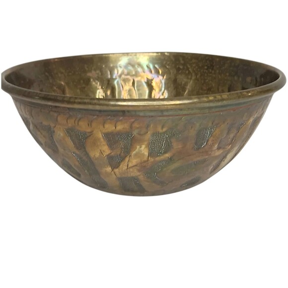 Vintage Hammered Brass Alms Finger Bowl Or Trinket Dish Embossed Designs  5"x2" - Picture 2 of 11